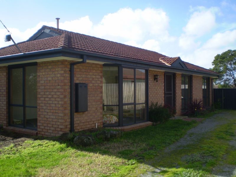 48 Airlie Grove, Seaford VIC 3198