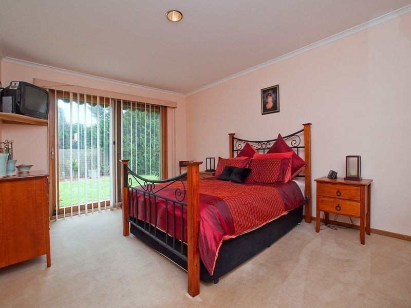 11 Sheoak Road, Frankston South VIC 3199