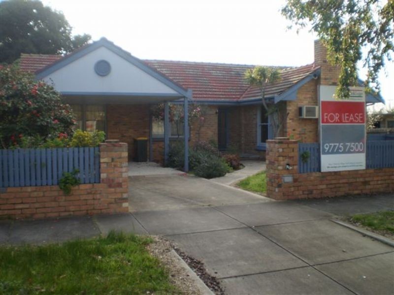31 Finlay Street, Frankston VIC 3199