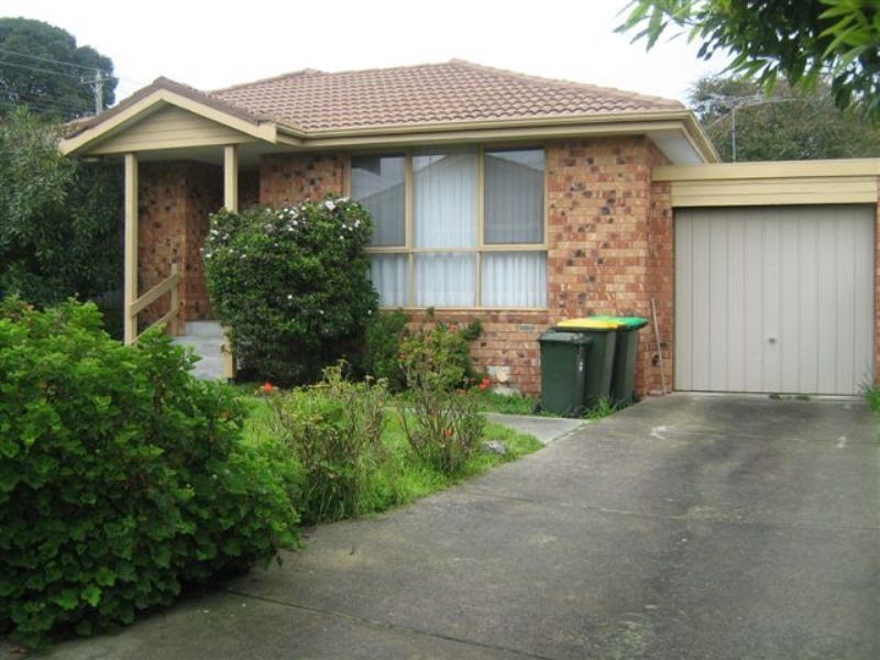 2/18 Shaftesbury Street, Frankston VIC 3199