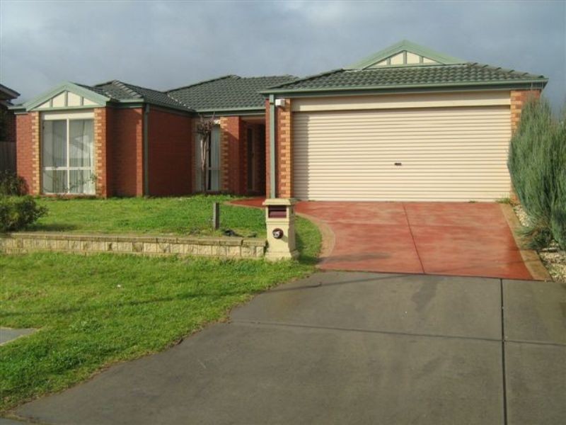 6 Michelle Court, Carrum Downs VIC 3201