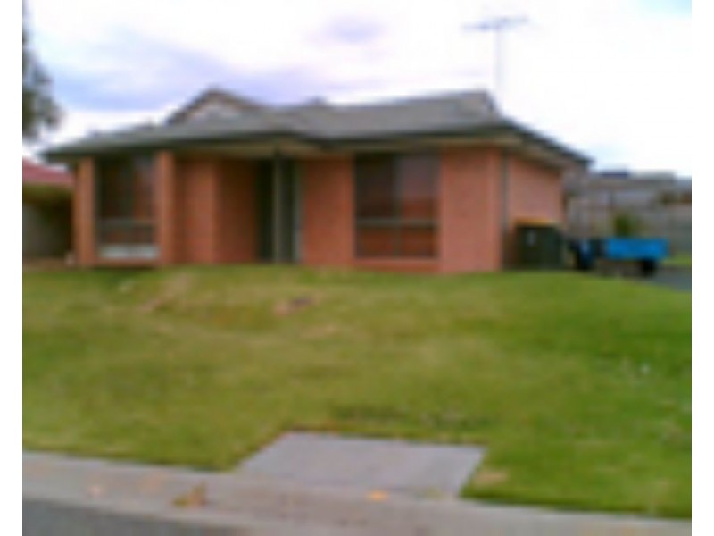 15 Viking Court, Carrum Downs VIC 3201