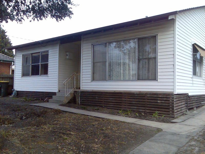 76 Forest Drive, Frankston North VIC 3200