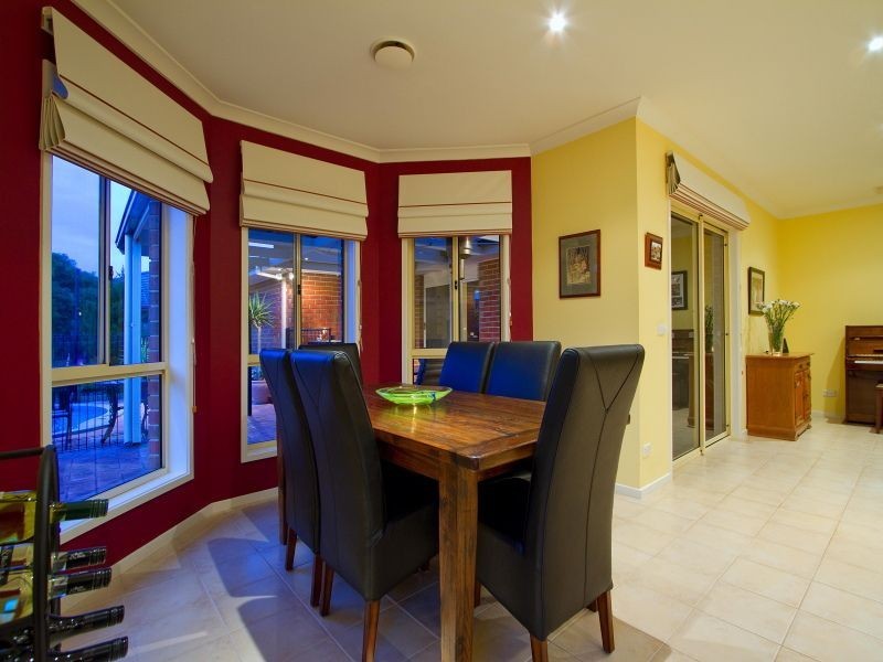 17 Seabrook Way, Seaford VIC 3198