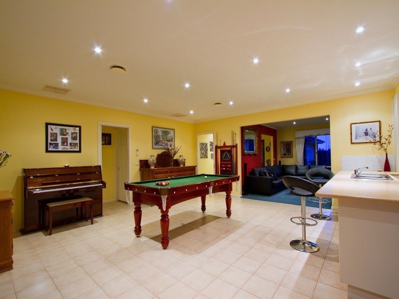 17 Seabrook Way, Seaford VIC 3198