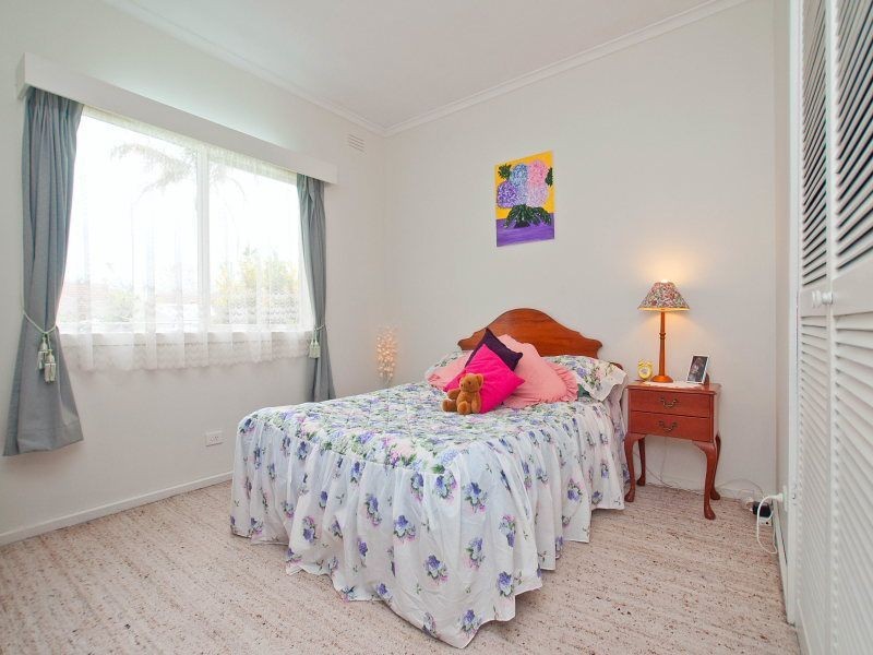 5 Lorna Street, Seaford VIC 3198