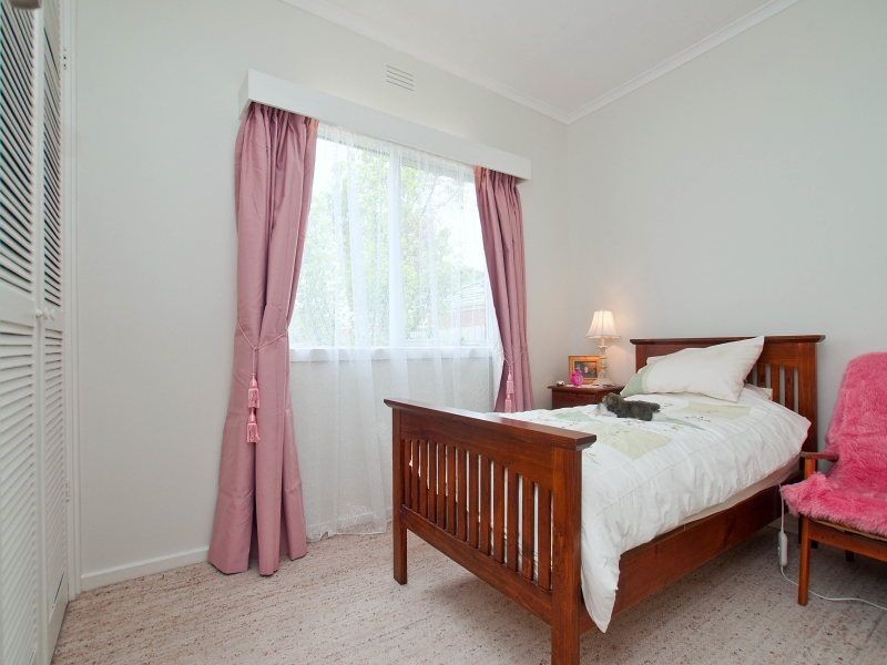 5 Lorna Street, Seaford VIC 3198