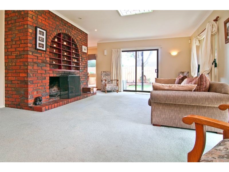 4 Cromer Court, Frankston VIC 3199