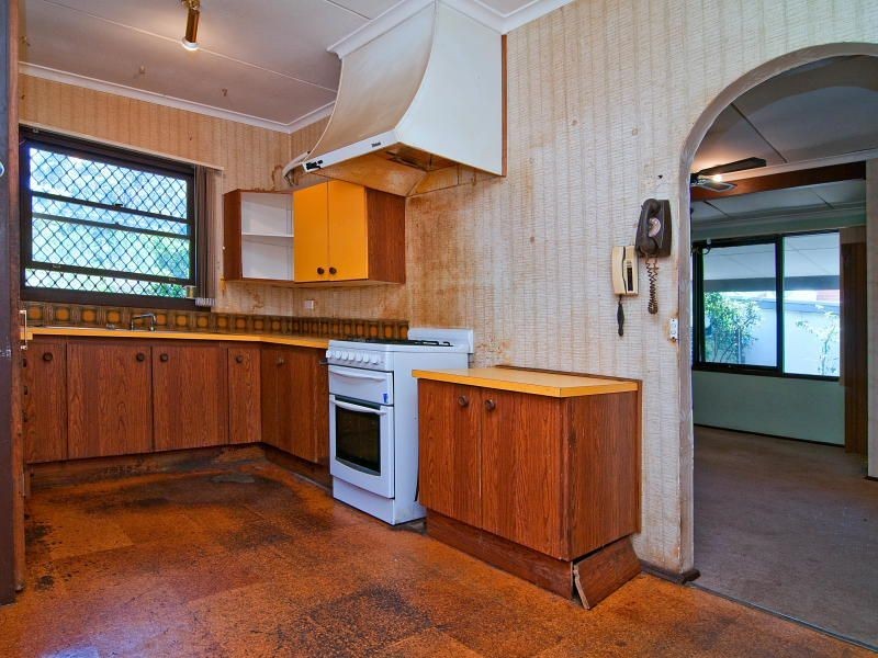 28 Whitewood Street, Frankston North VIC 3200