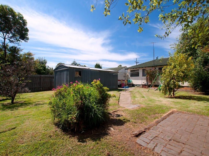 73 Rosemary Crescent, Frankston North VIC 3200