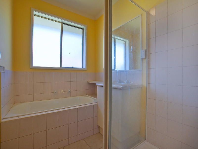 4 Elpara Place, Skye VIC 3977