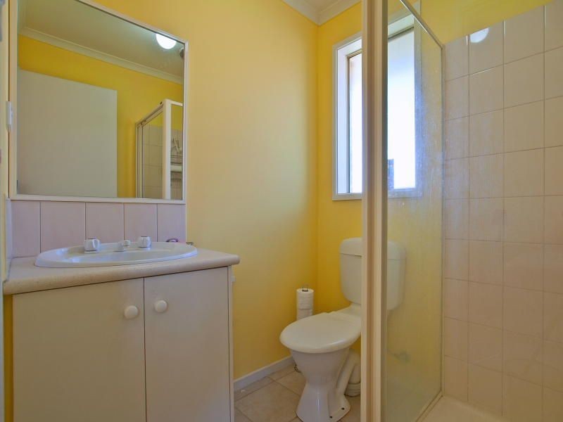 4 Elpara Place, Skye VIC 3977