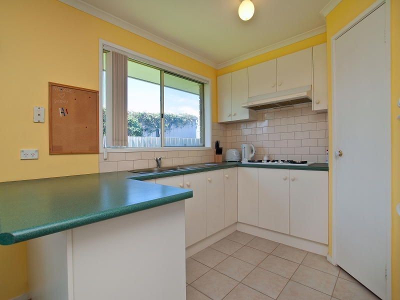4 Elpara Place, Skye VIC 3977