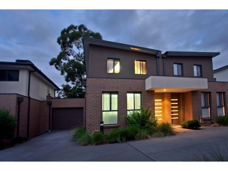 2/102 Hillcrest Road, Frankston VIC 3199