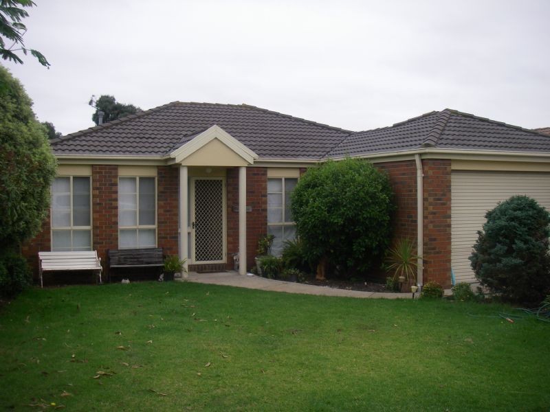 54 Grevillea Road, Langwarrin VIC 3910