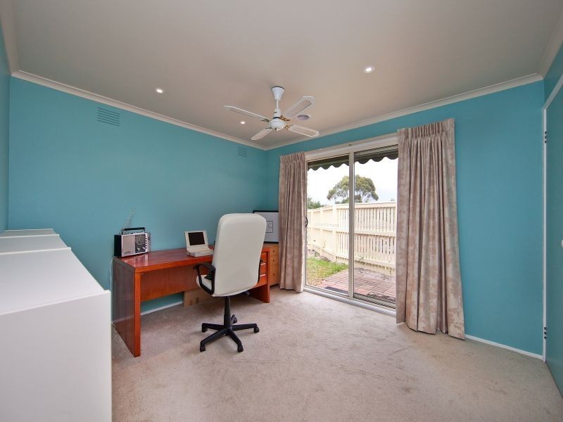 8 Nurla Court, Frankston VIC 3199