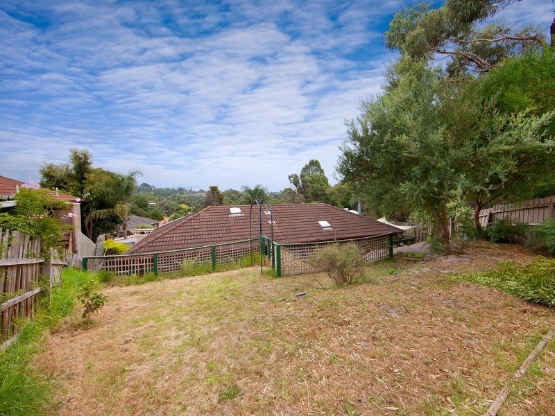 8 Nurla Court, Frankston VIC 3199