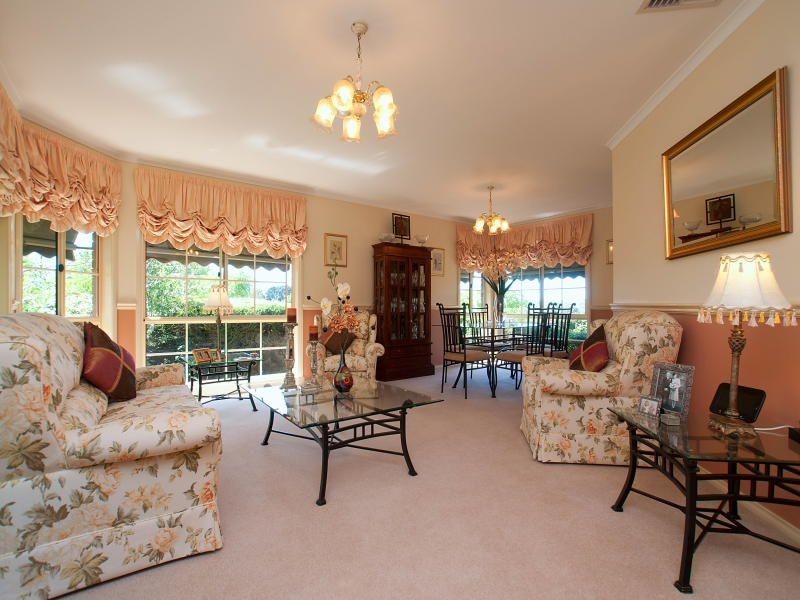 29 Manor Drive, Frankston VIC 3199