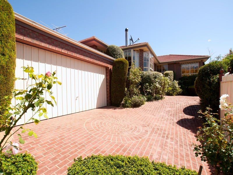 29 Manor Drive, Frankston VIC 3199