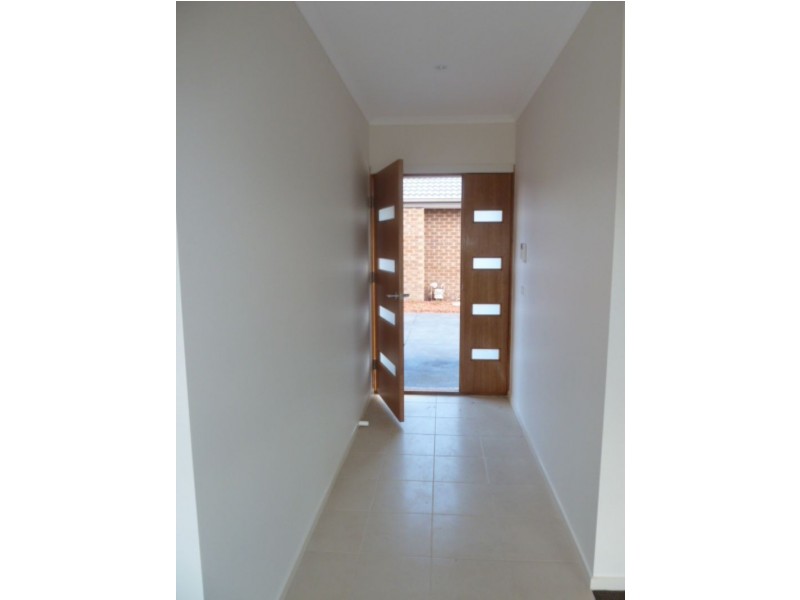 4/50 East Road, Seaford VIC 3198