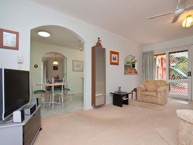 8 Grevillia Court, Frankston VIC 3199