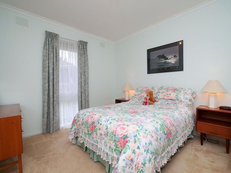 8 Grevillia Court, Frankston VIC 3199