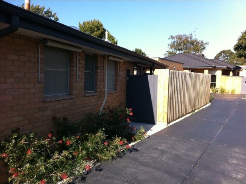 1/111 Rosemary Crescent, Frankston North VIC 3200