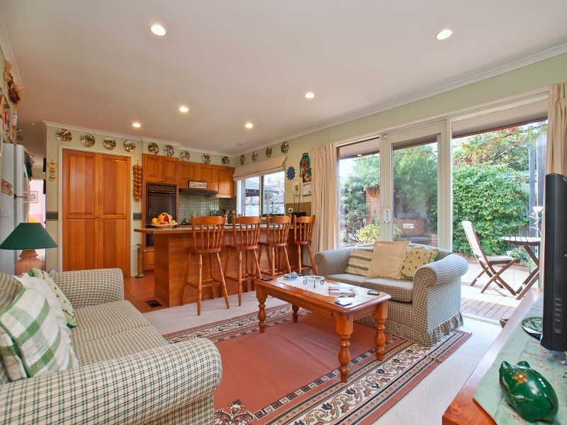 18 McMurtry Way, Frankston VIC 3199