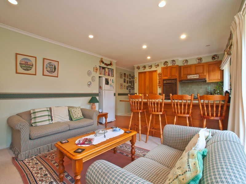 18 McMurtry Way, Frankston VIC 3199