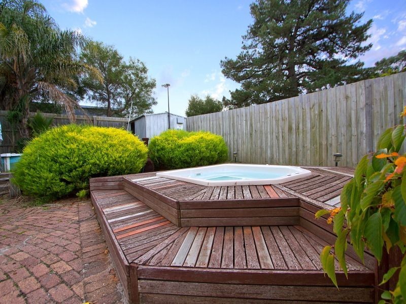 5 Stephen St, Seaford VIC 3198