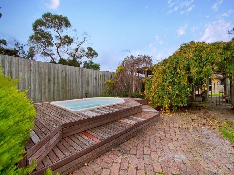 5 Stephen St, Seaford VIC 3198
