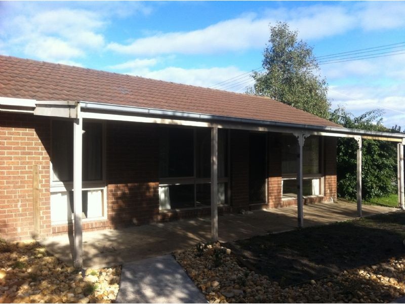 8 Oakden Street, Pearcedale VIC 3912