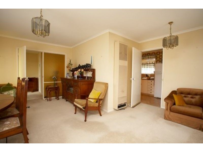 30 Wolsley Avenue, Frankston VIC 3199