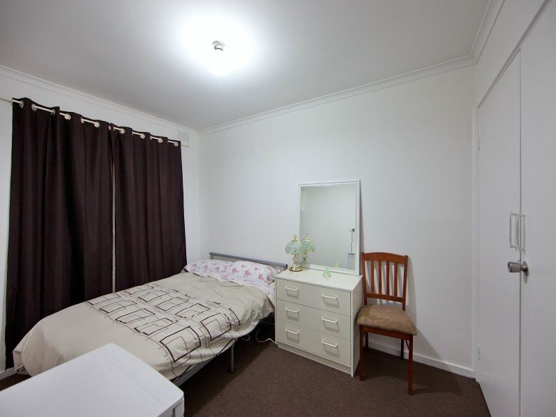 1/4 Lewis Street, Frankston VIC 3199