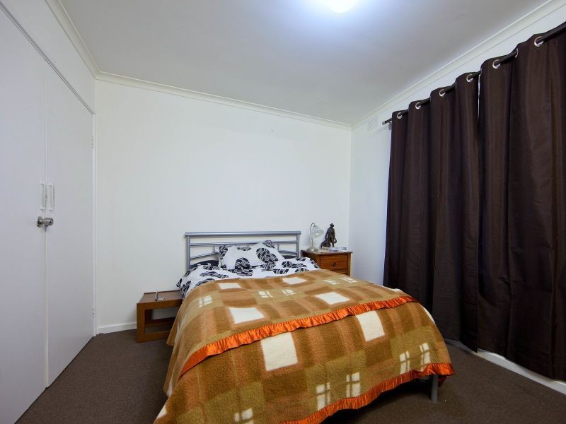 1/4 Lewis Street, Frankston VIC 3199