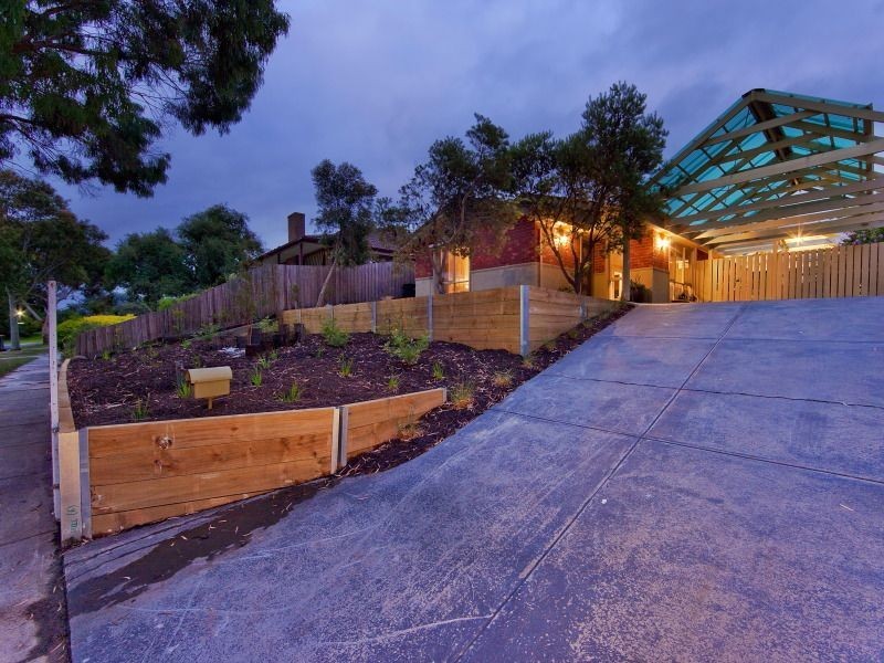 28 Leonard Drive, Langwarrin VIC 3910