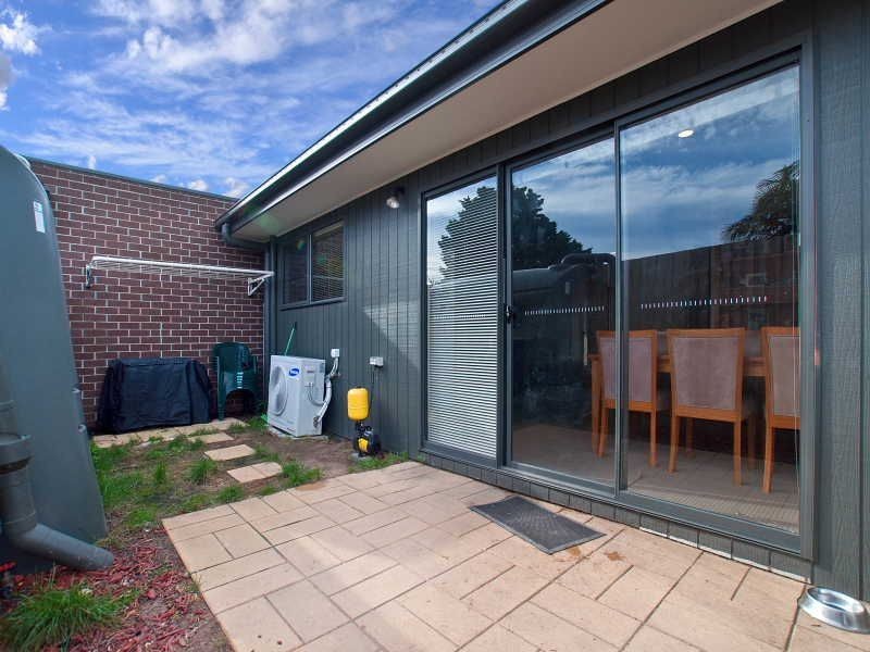 2/1A Leonard Street, Frankston VIC 3199