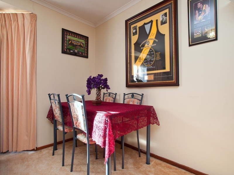 12 Pardalote Ave, Carrum Downs VIC 3201