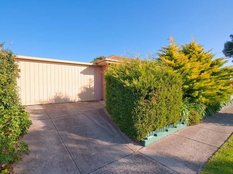 12 Pardalote Ave, Carrum Downs VIC 3201