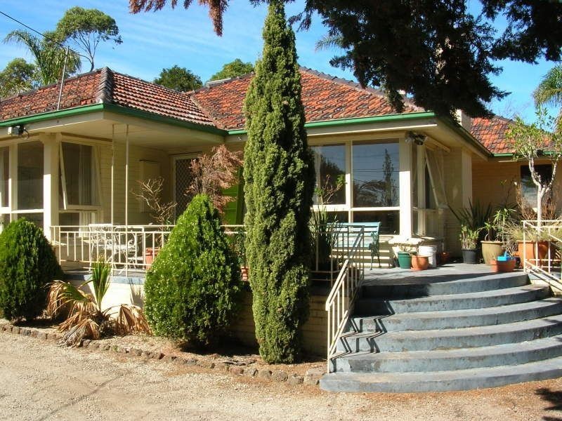 5 Baden Powell Drive, Frankston South VIC 3199