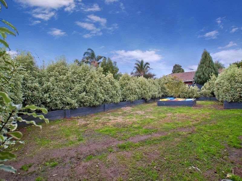 28 Thornbill Drive, Carrum Downs VIC 3201