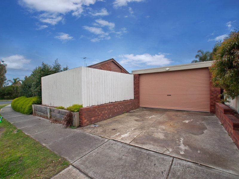 28 Thornbill Drive, Carrum Downs VIC 3201