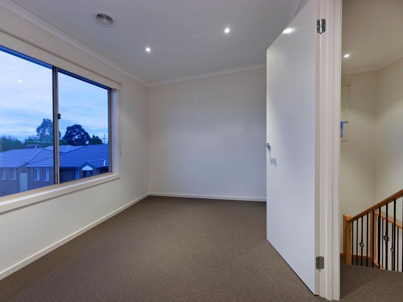 2/50 East Road, Seaford VIC 3198