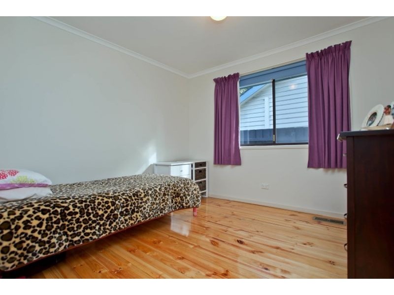 12 Madden Street, Seaford VIC 3198