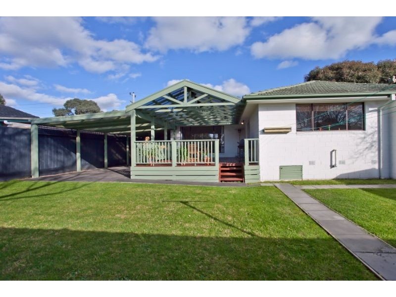12 Madden Street, Seaford VIC 3198