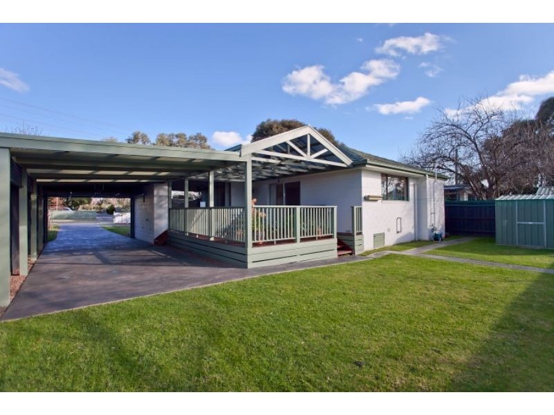 12 Madden Street, Seaford VIC 3198