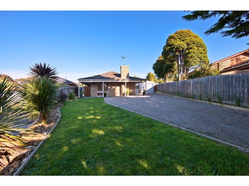 8 Jerome Court, Frankston VIC 3199