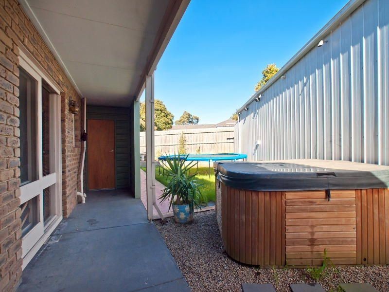 8 Jerome Court, Frankston VIC 3199