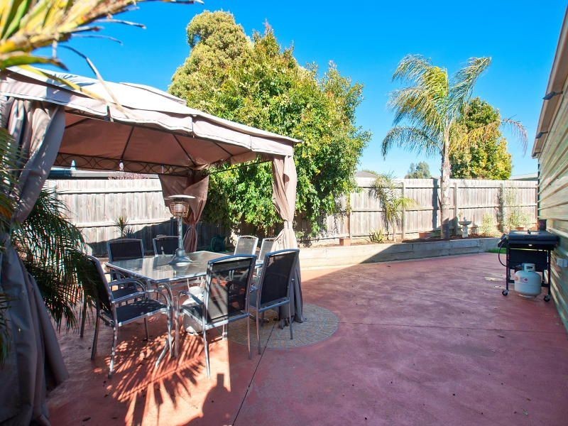 8 Jerome Court, Frankston VIC 3199