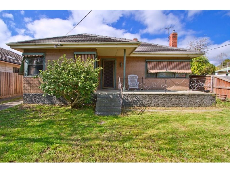 12 James Street, Frankston VIC 3199